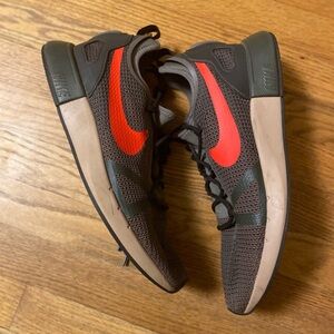 Nike Men’s Dual Racers running sneakers